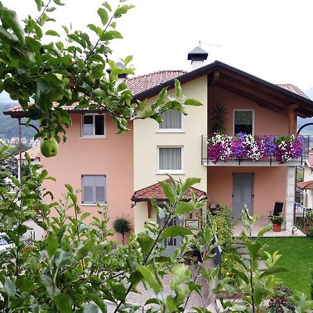 Agritur Le Pergolette Villa Tassullo Exteriör bild
